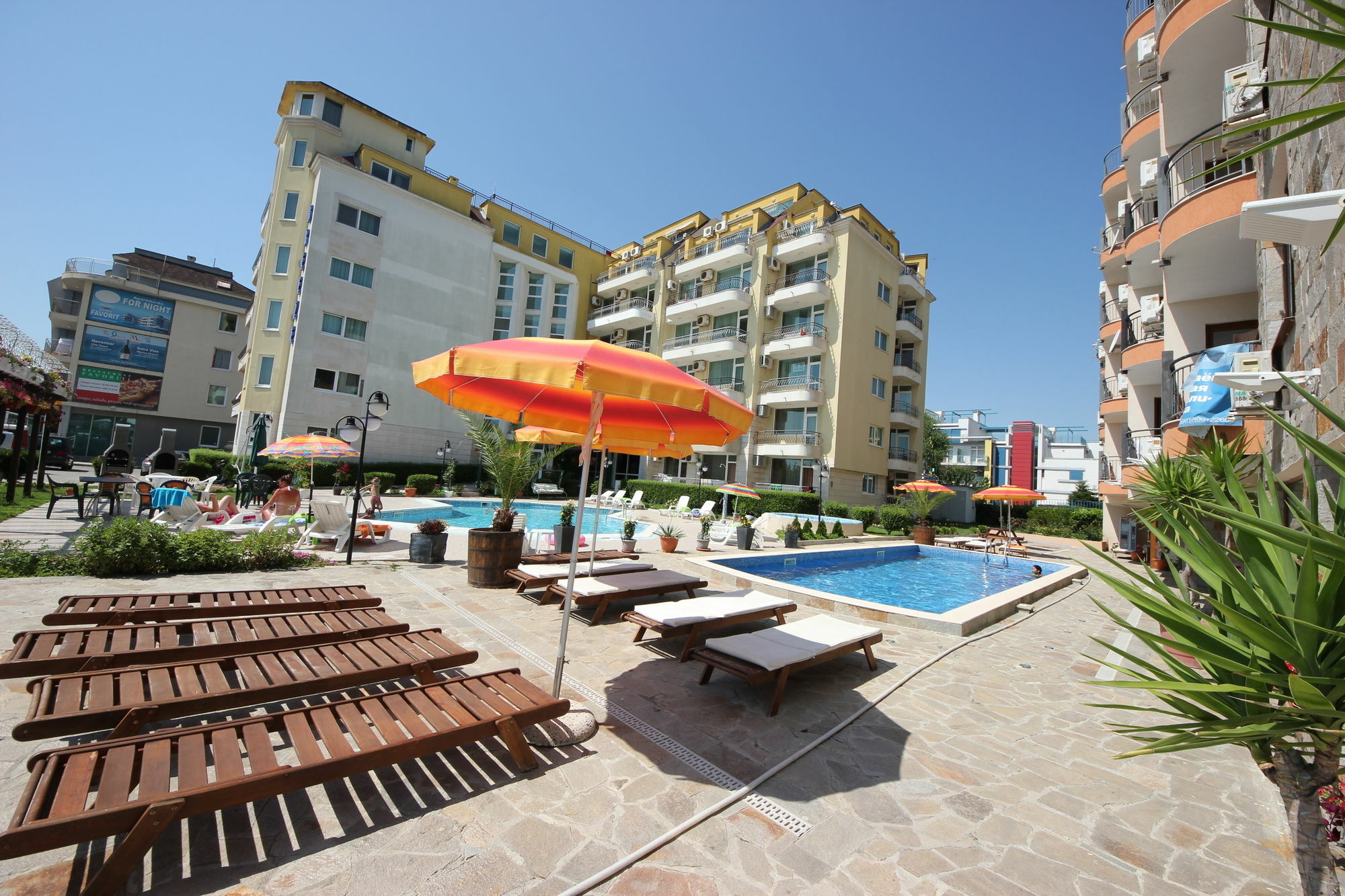 Menada Sea Regal Apartments Sunny Beach Exterior foto